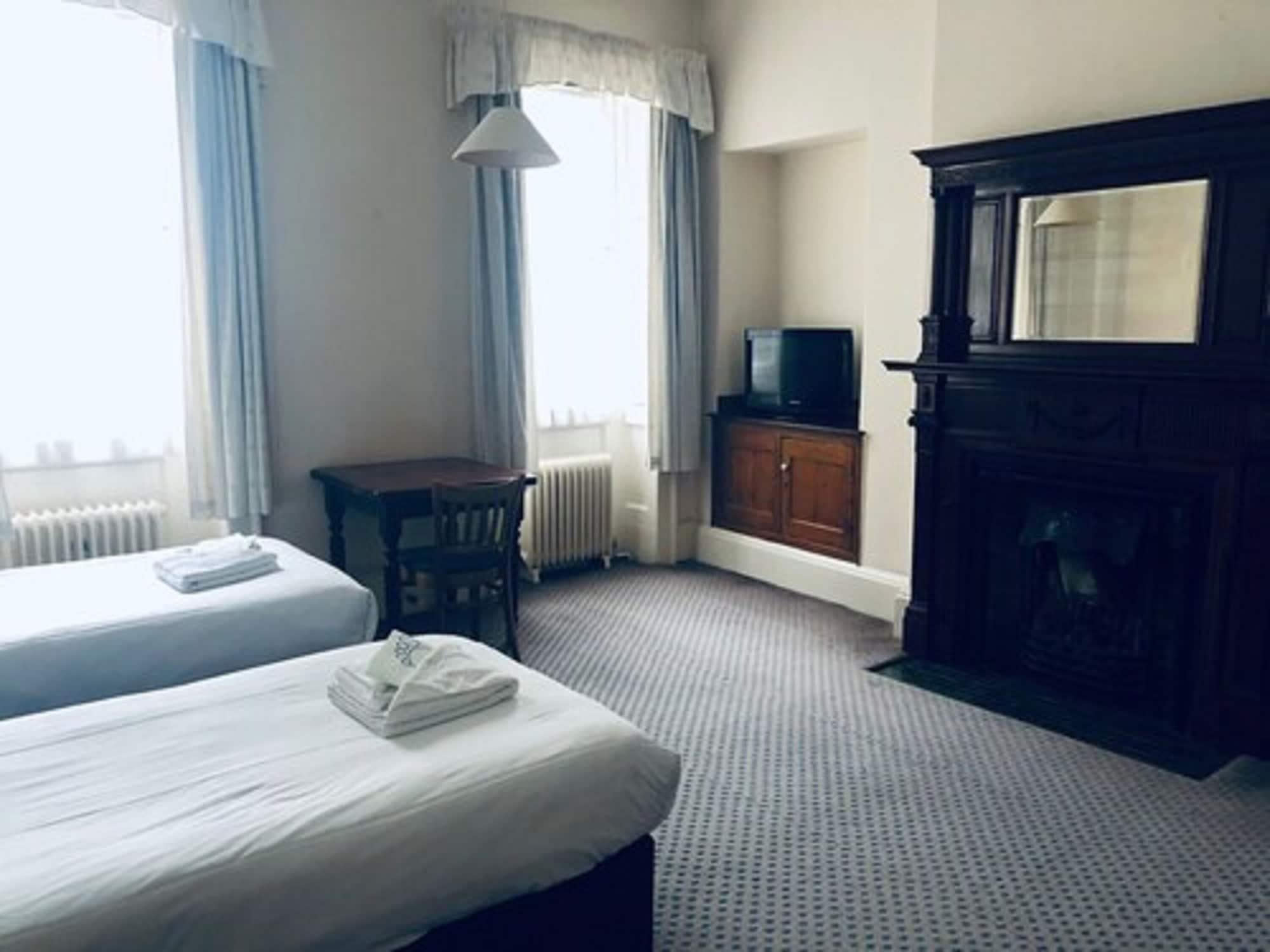 Parade Park Accommodation Bath Esterno foto